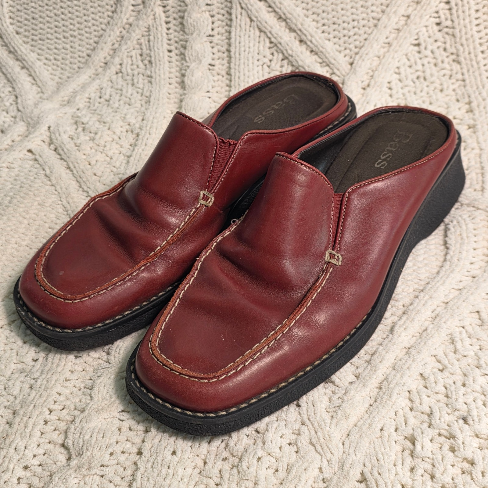Vtg Bass Tiona Mules Red Leather Square Toe Shoes Clogs Womens 8.5